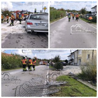 🗓️ Datum: 18.10.2025
⏰Uhrzeit: 13.27 Uhr 
🚒🚑 Einsatzart: THL 1
📍Einsatzort: Manhartsdorf 
🚒🚑🚁🚓 Eingesetzte Kräfte:
@feuerwehr.berglern
@feuerwehr_wartenberg
@johanniter_langenpreising
@polizeiobn

Pkw kommt von Straße ab

Am Samstag gegen 13:20 Uhr befuhr ein 55-Jähriger aus dem nördlichen Landkreis Erding mit seinem BMW die Kreisstraße ED 2 von Berglern kommend in Richtung Wartenberg. Kurz vor Manhartsdorf kam der Pkw-Fahrer nach rechts von der Fahrbahn ab und fuhr im Anschluss gegen das dortige Ortseingangsschild und einen Zaun.

Ein bei der Unfallaufnahme durchgeführter Atemalkoholtest bei dem Fahrzeugführer ergab 0,0 Promille. Die genaue Unfallursache ist derzeit Gegenstand der Ermittlungen.

Bei dem Verkehrsunfall wurde der 55-Jährige nicht verletzt. Andere Personen wurden durch den Unfall nicht gefährdet.

Der BMW des 55-Jährigen war nach dem Unfall nicht mehr fahrbereit und musste abgeschleppt werden. Der durch den Unfall entstandene Gesamtschaden beläuft sich auf ca. 30.500 Euro.

Quelle:PI Erding 

📷 Günter Herkner

#thl #unfall #feuerwehr #rettungsdienst #polizei #luftrettung #blaulicht #technische_hilfe #gefahrgut #abc #brand #freiwillige_feuerwehr